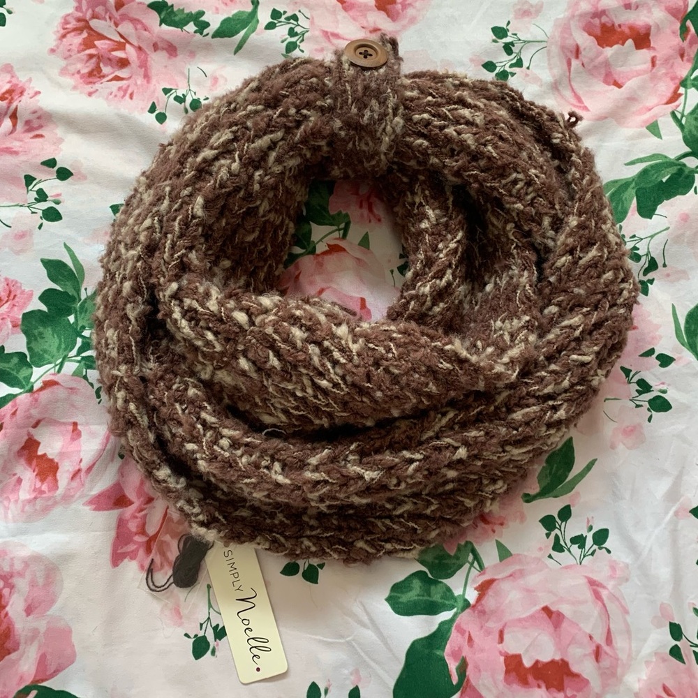 Wrap scarf